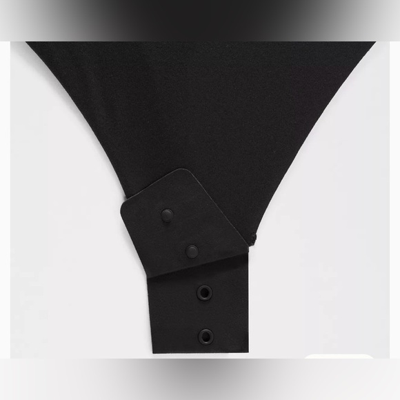 Wundermost Ultra-Soft Nulu Square-Neck Long-Sleeve Bodysuit
Shine Size S - Picture 6 of 9